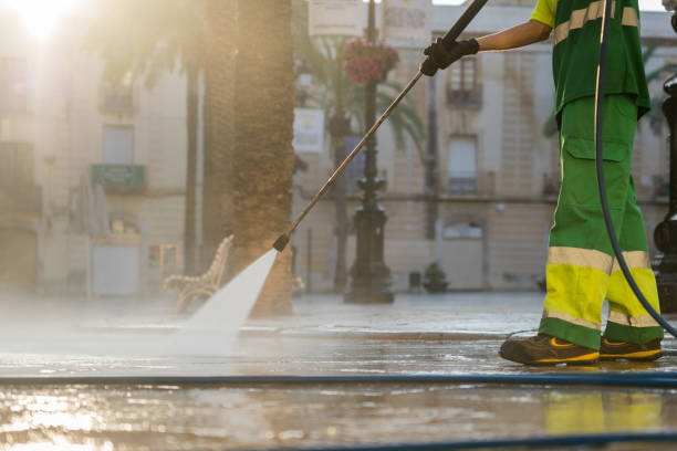 Garage Pressure Washing in Raymond, IL